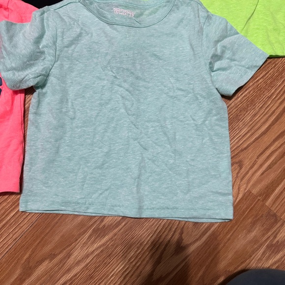 Colorful Kids T-Shirts Set - Picture 2 of 9